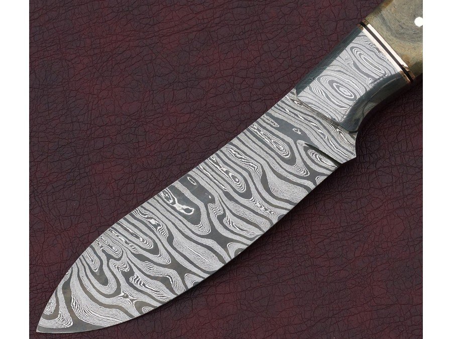 Damascus Hunting Knife Damascus Hunting Knife