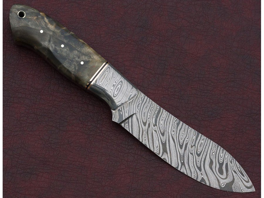 Damascus Hunting Knife Damascus Hunting Knife