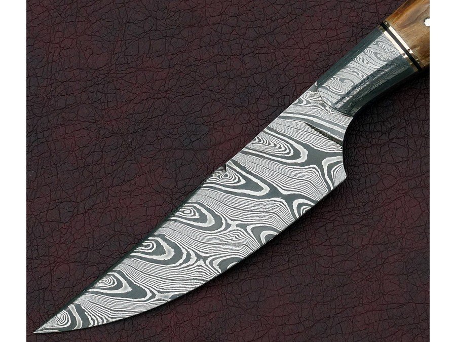 Damascus Hunting Knife Damascus Hunting Knife
