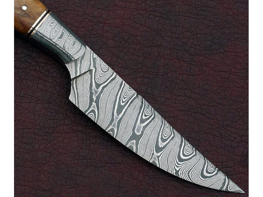 Damascus Hunting Knife Damascus Hunting Knife