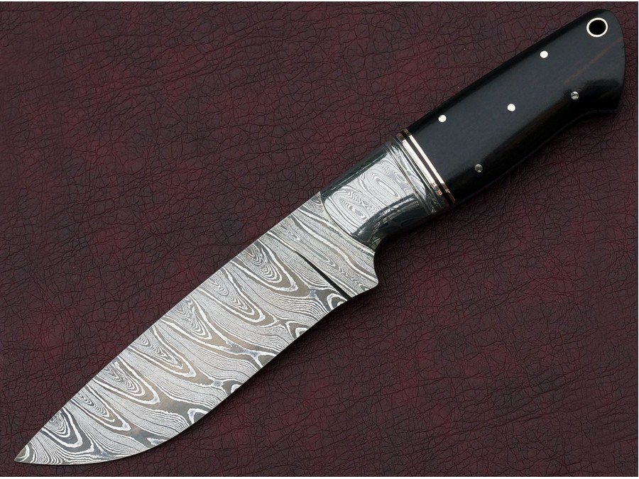 Damascus Hunting Knife Damascus Hunting Knife
