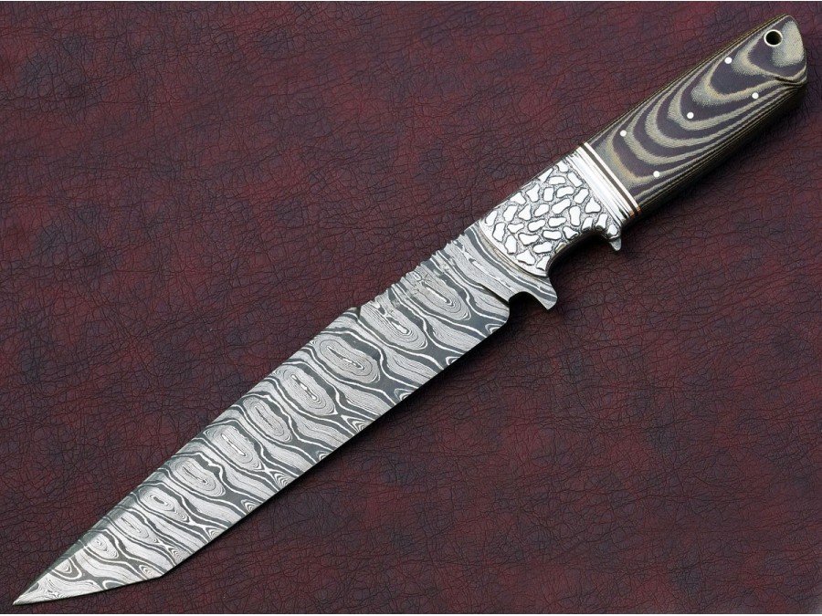 Custom Hand Made Twisted Pattern Damascus Sub Hilt Tactical Knife Custom Hand Made Twisted Pattern Damascus Sub Hilt Tactical Knife