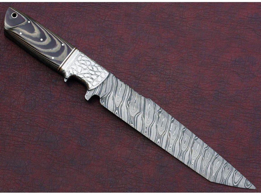 Custom Hand Made Twisted Pattern Damascus Sub Hilt Tactical Knife Custom Hand Made Twisted Pattern Damascus Sub Hilt Tactical Knife